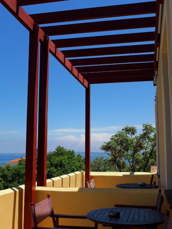 Aeriko Benovias Rooms & Apartments Karfas Zewnętrze zdjęcie